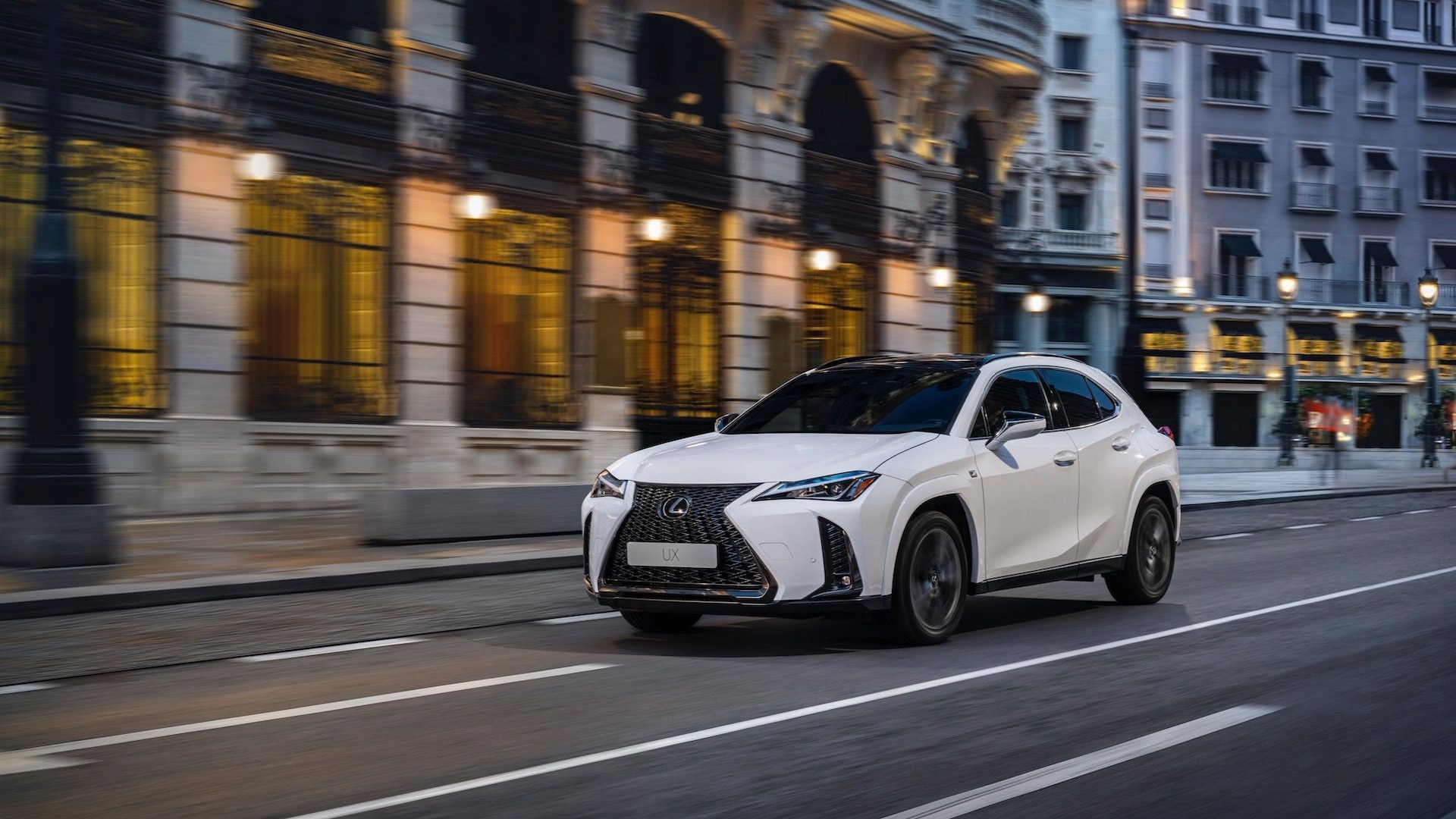 2025 Lexus UX 300h