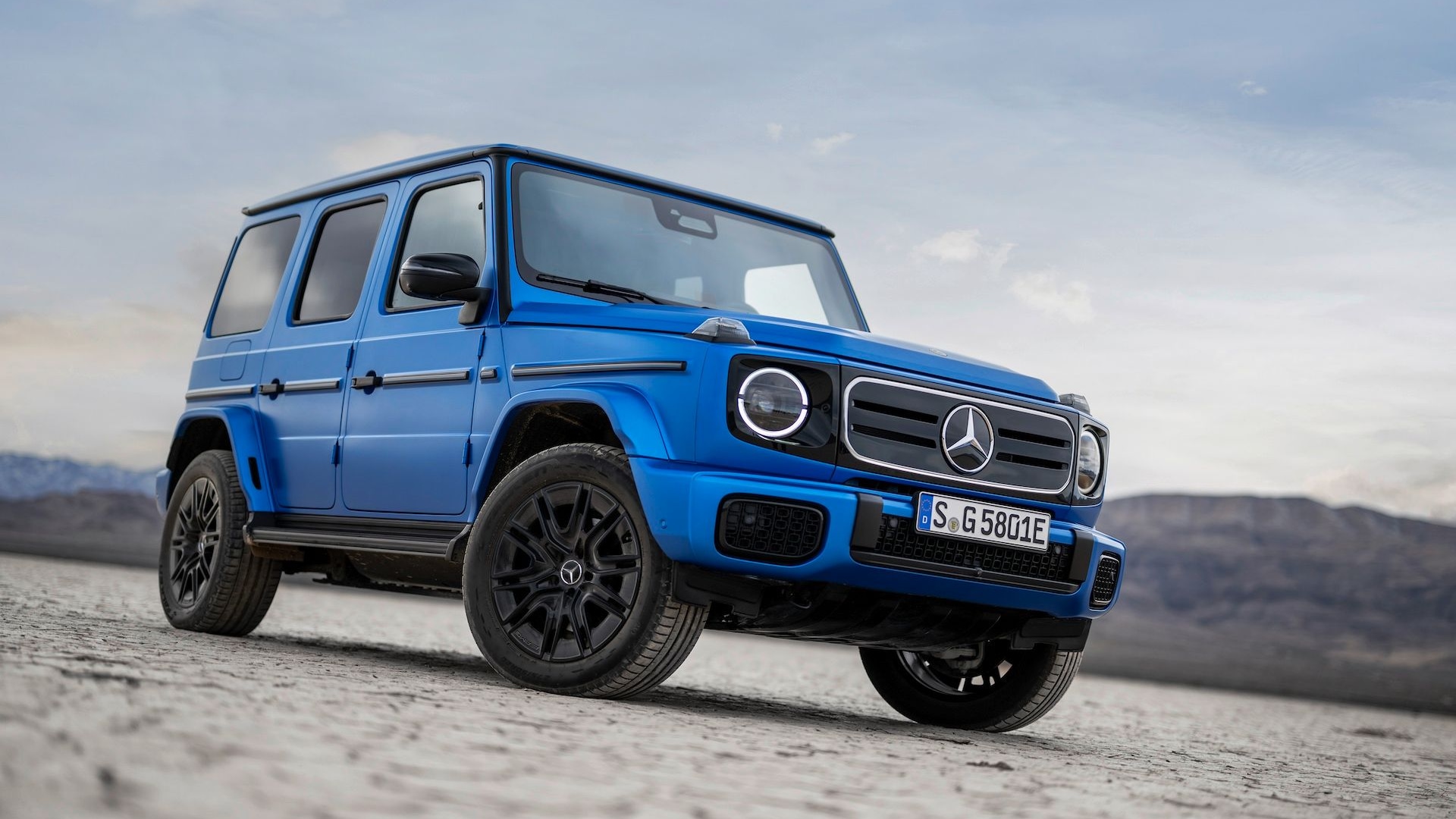 2025 Mercedes-Benz G 580 with EQ Technology