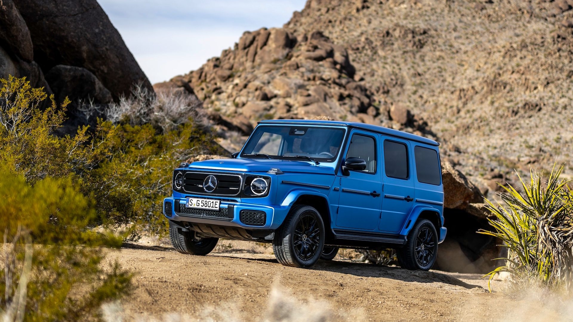 2025 Mercedes-Benz G 580 with EQ Technology