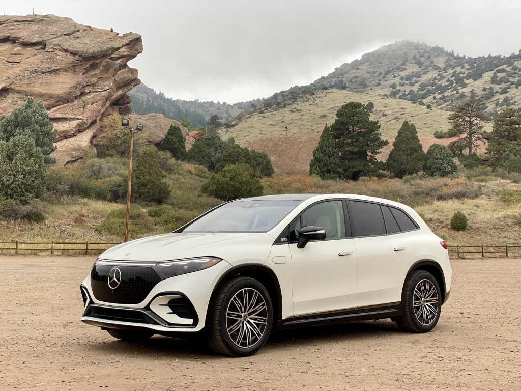 2023 Mercedes-Benz EQS SUV