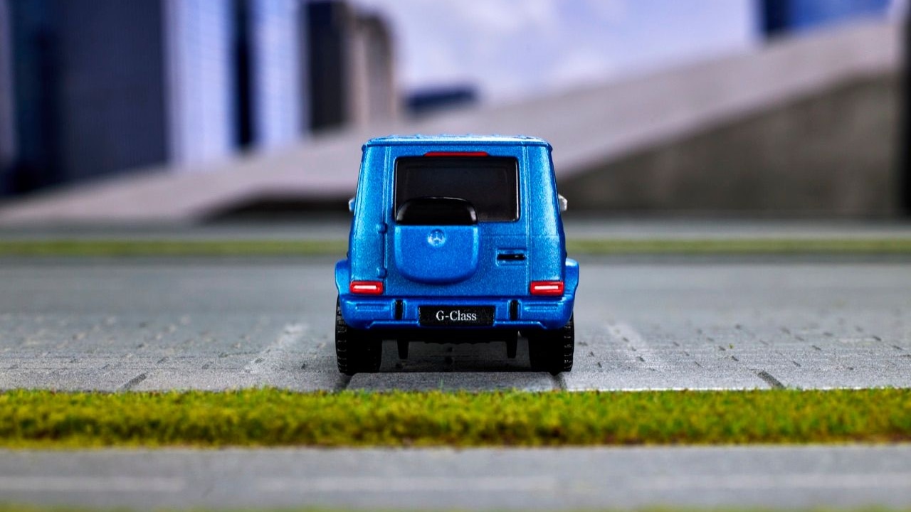 Matchbox Mercedes-Benz G 580 with EQ Technology premium die-cast