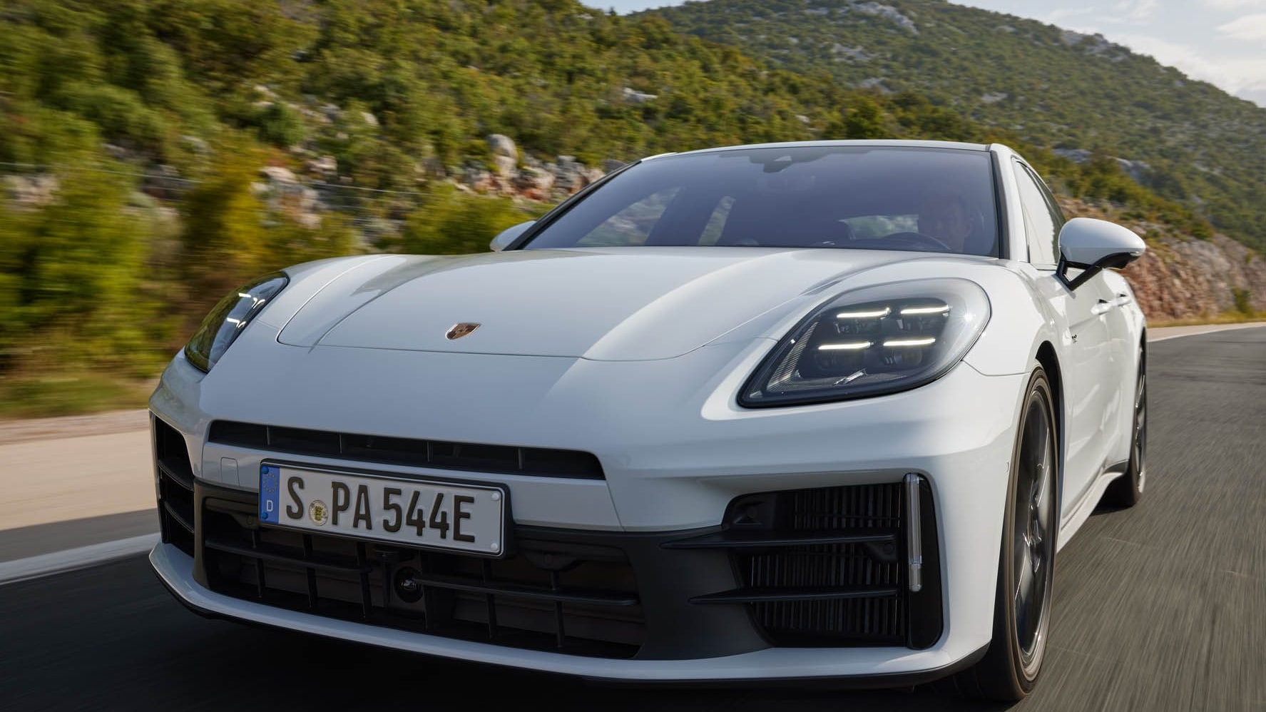 2025 Porsche Panamera 4S E-Hybrid