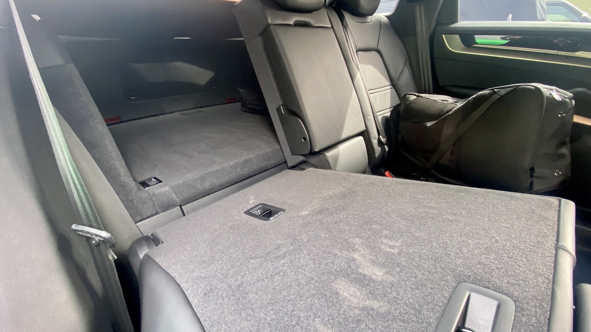 2024 Porsche Cayenne E-Hybrid