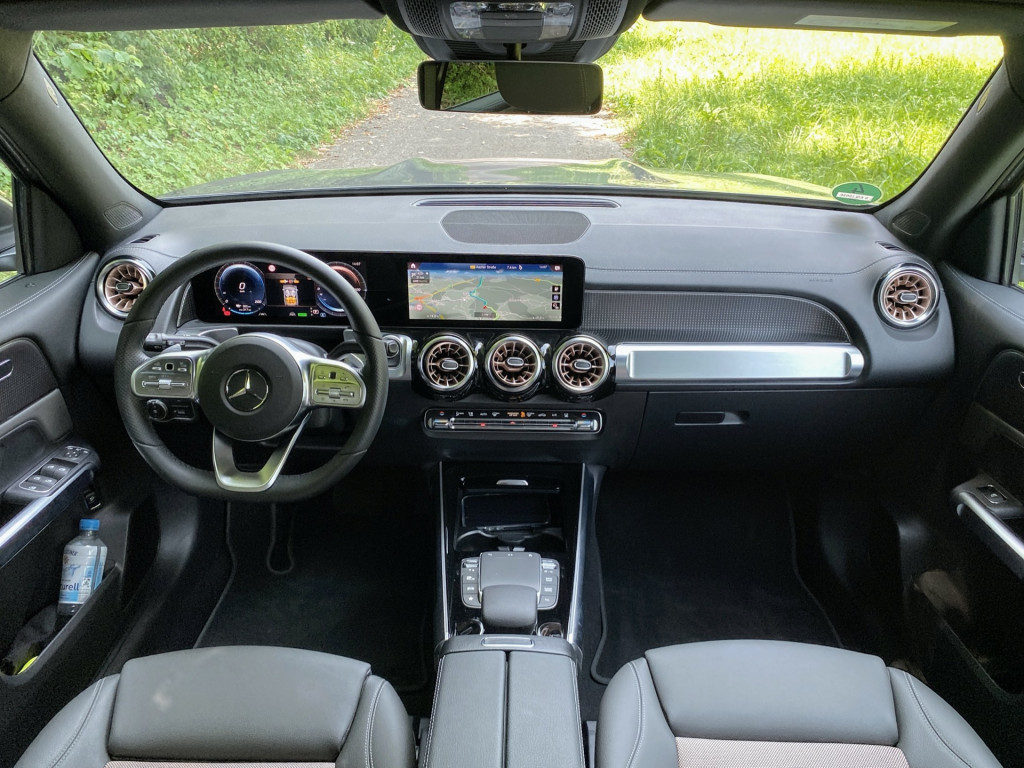 2022 Mercedes-Benz EQB