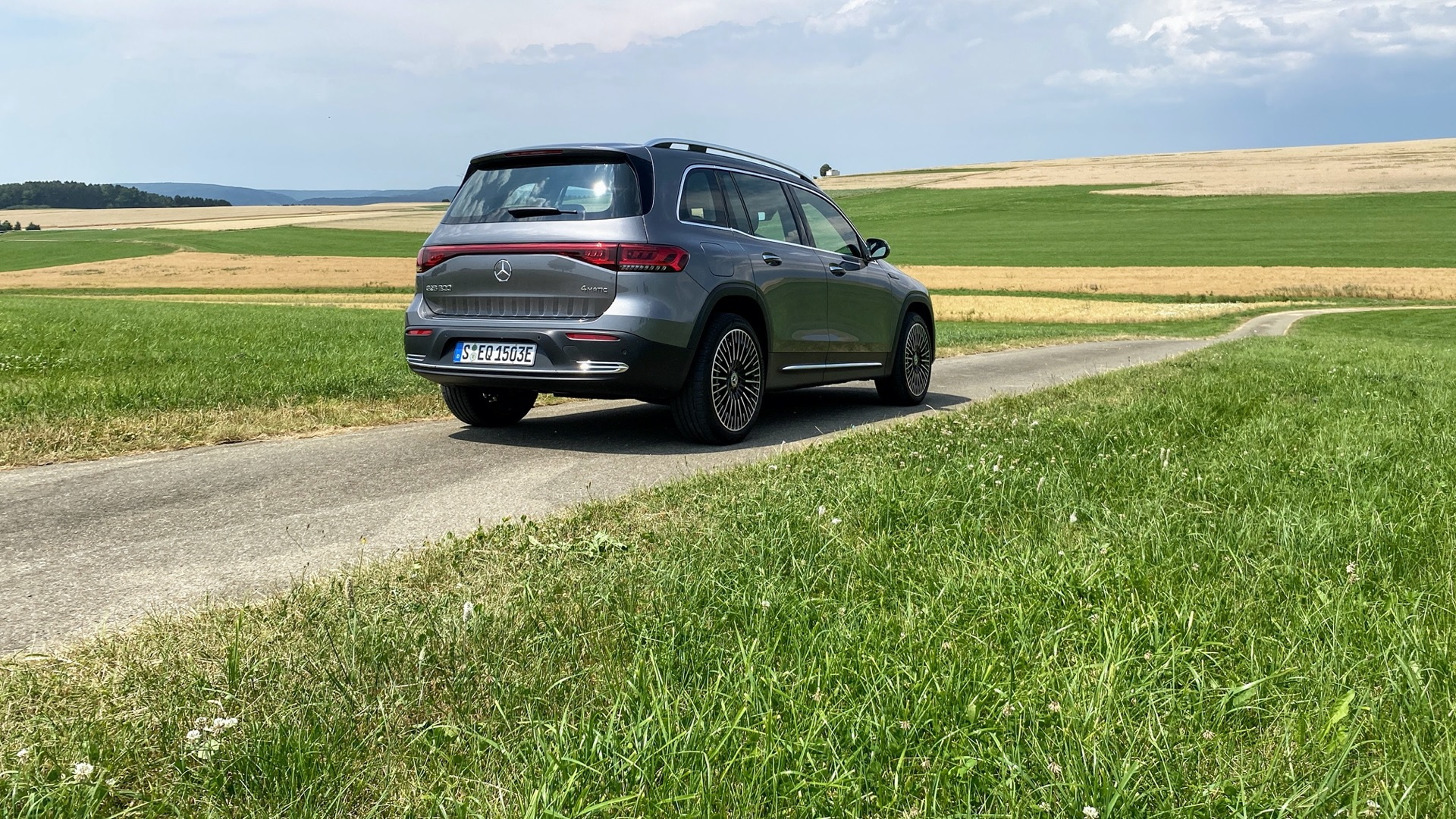 2022 Mercedes-Benz EQB