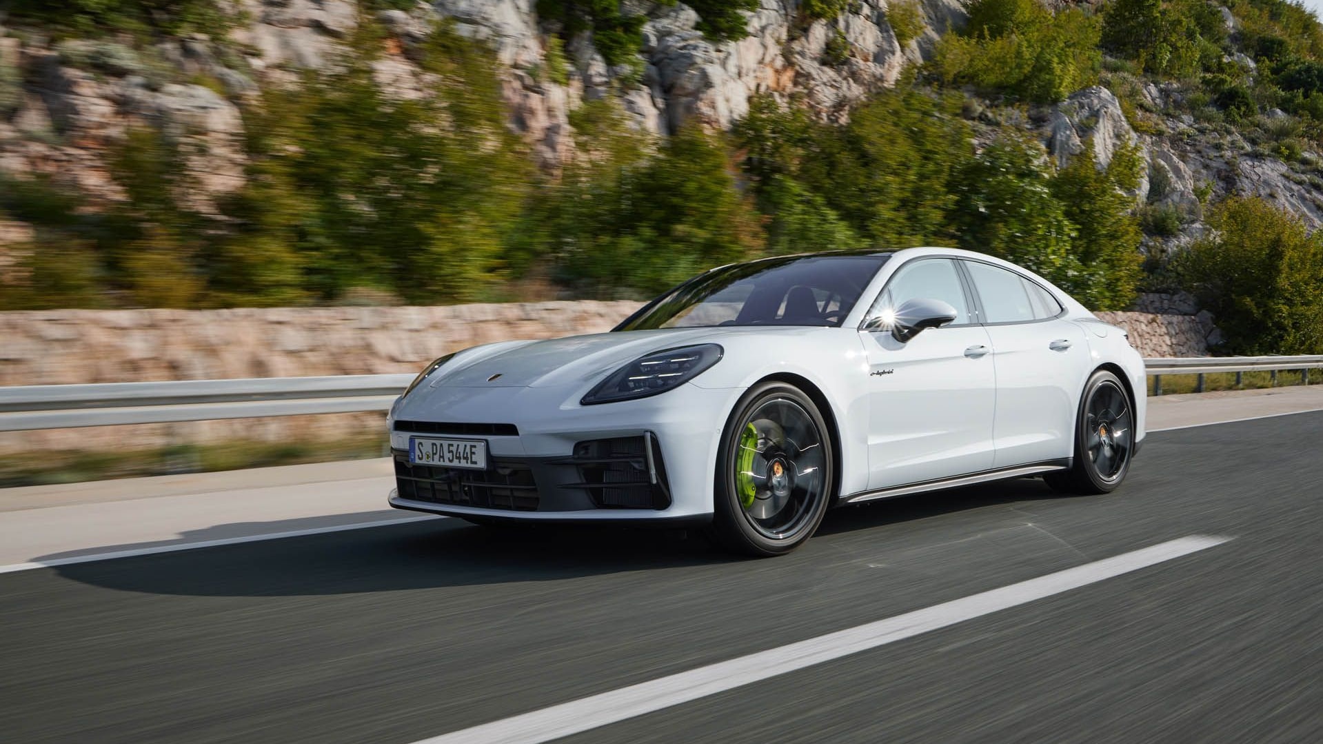 2025 Porsche Panamera 4S E-Hybrid