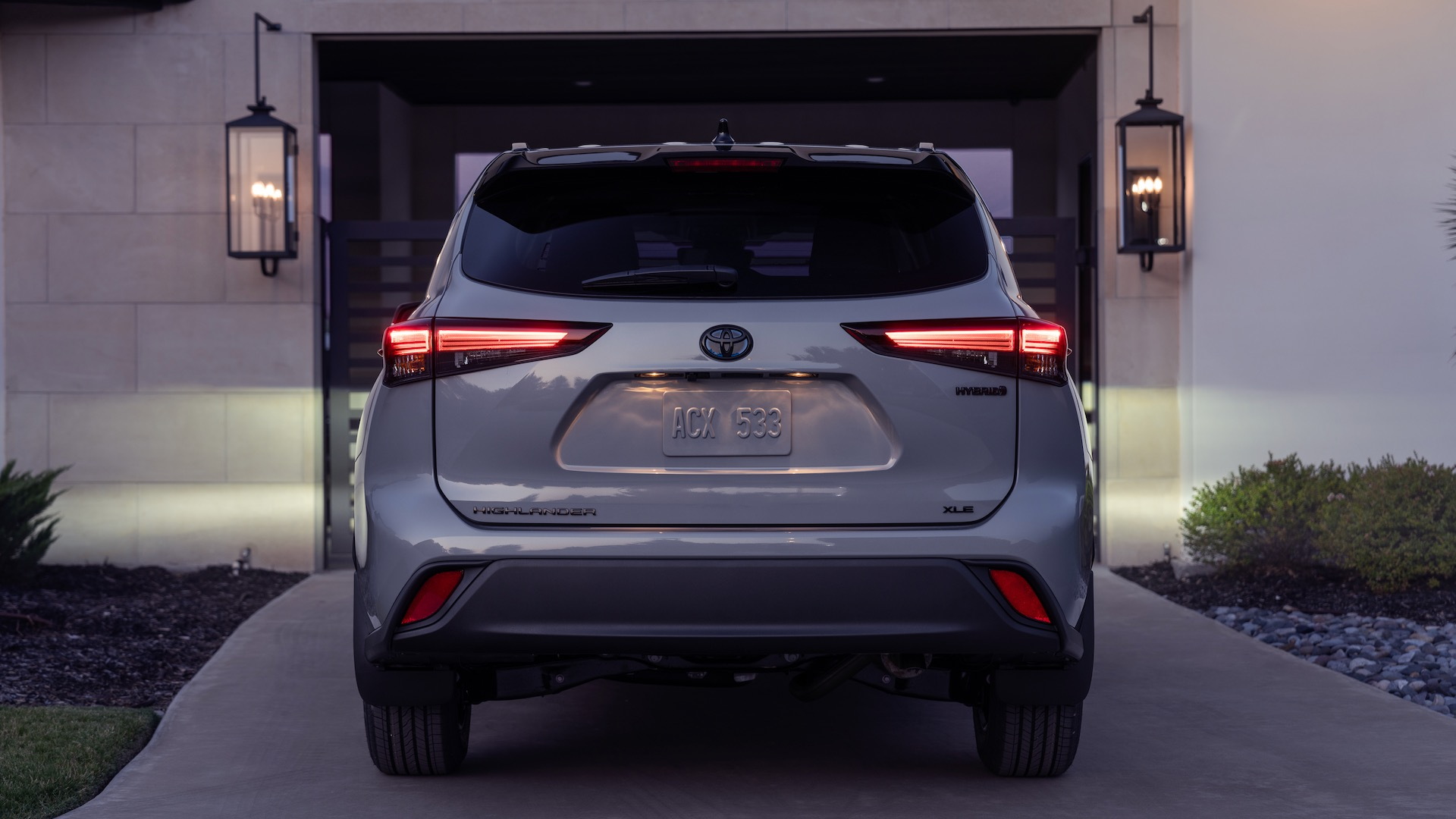 2024 Toyota Highlander Hybrid