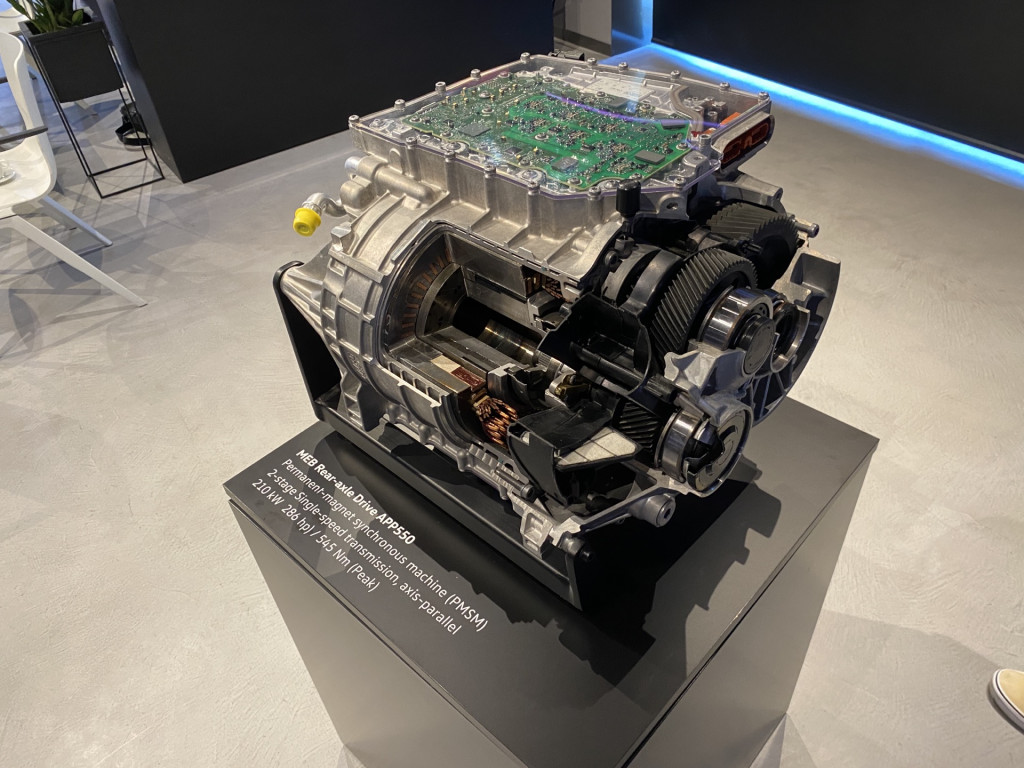 Prototype Volkswagen ID.7 (spécifications européennes)