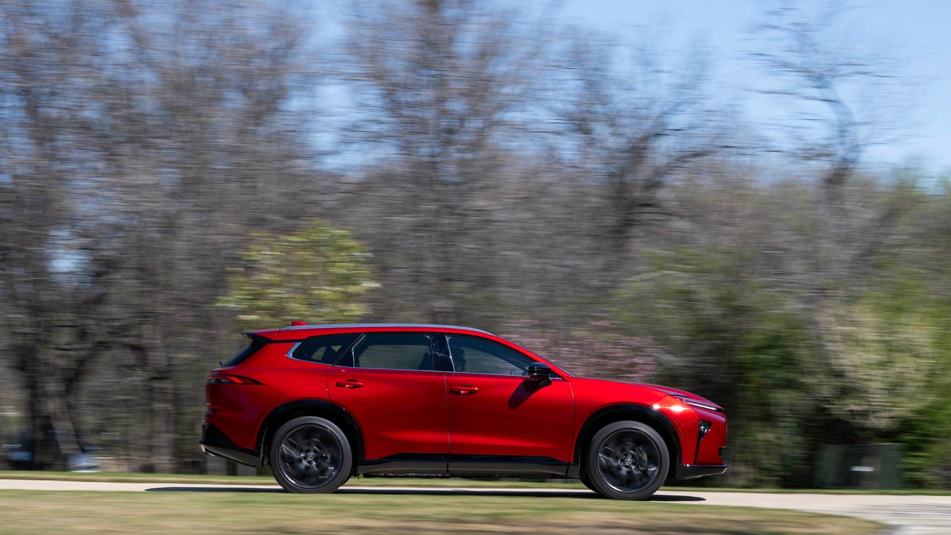 2025 Toyota Crown Signia