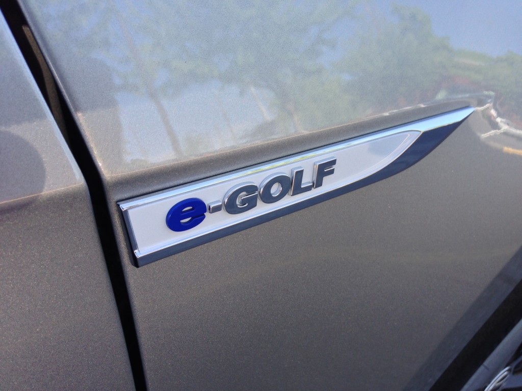 Volkswagen e-Golf 2015 (spécifications européennes) - Conduite, Portland OR, juillet 2014