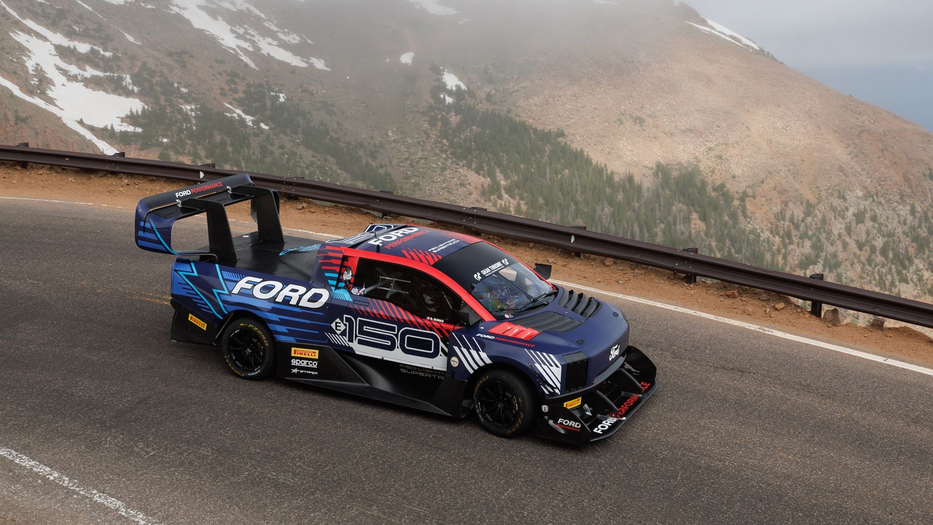 Ford F-150 Lightning SuperTruck à la Pikes Peak International Hill Climb 2024